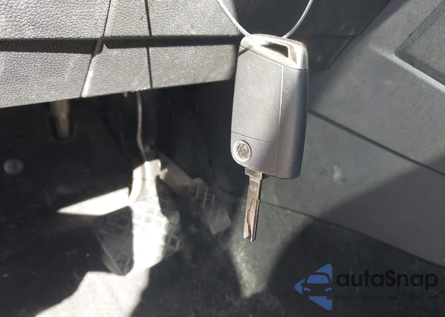 3VV3B7AX0KM034159: 43933291