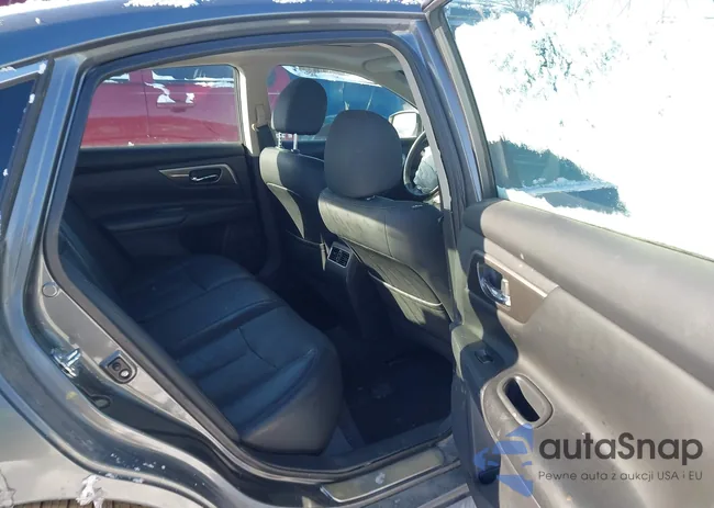 1N4AL3AP1FN860824: 43933336