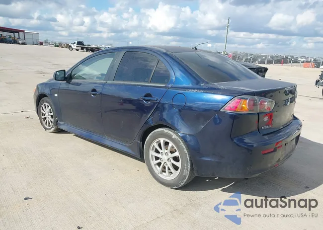 JA32U2FUXEU002016: 43932401