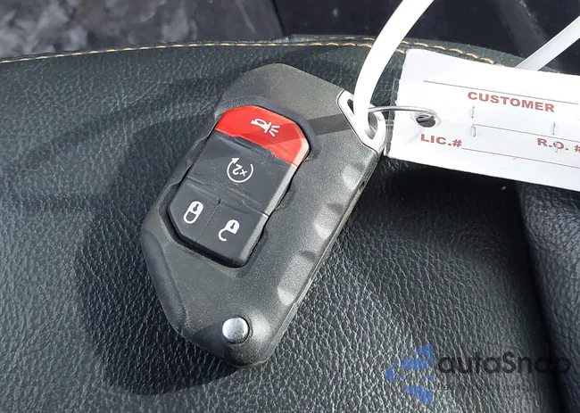 1C4RJXP64RW128727: 43932556