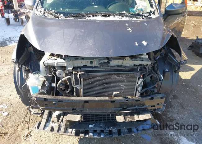 3N1CE2CP0JL356071: 43932691