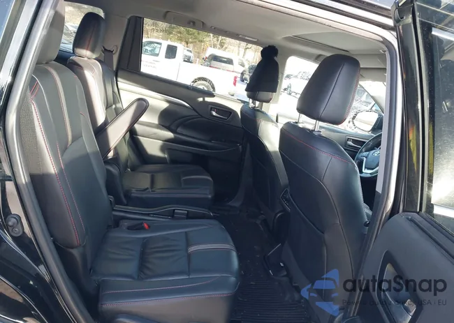 5TDJZRFH0KS626840: 43933872