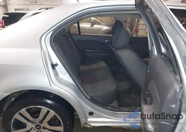 3FAHP0HA6BR260326: 43933954