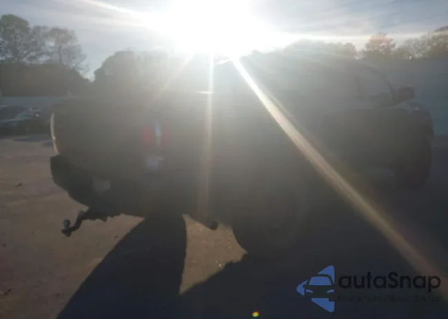 5TFCZ5AN6HX075802: 43933978