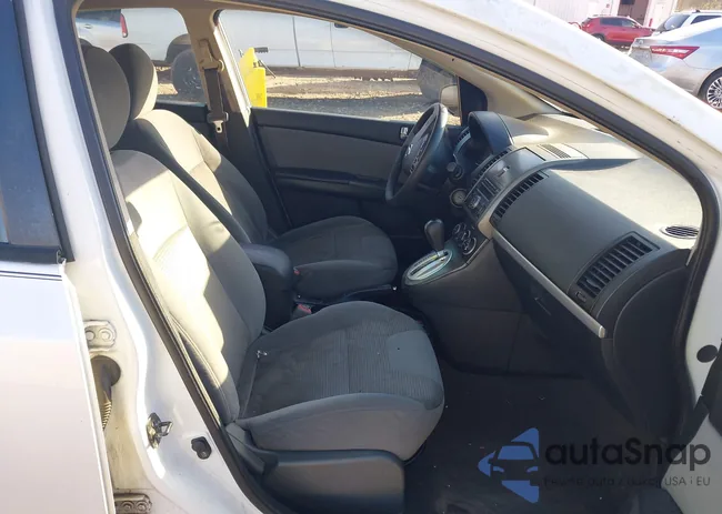 3N1AB6AP8BL686598: 43934067