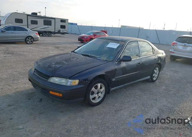 1HGCD563XRA050834: 43934151