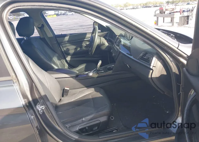 WBA3D3C59FK158339: 43934224