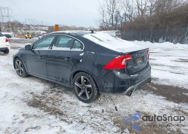 YV1902FH8E1282156: 43934288