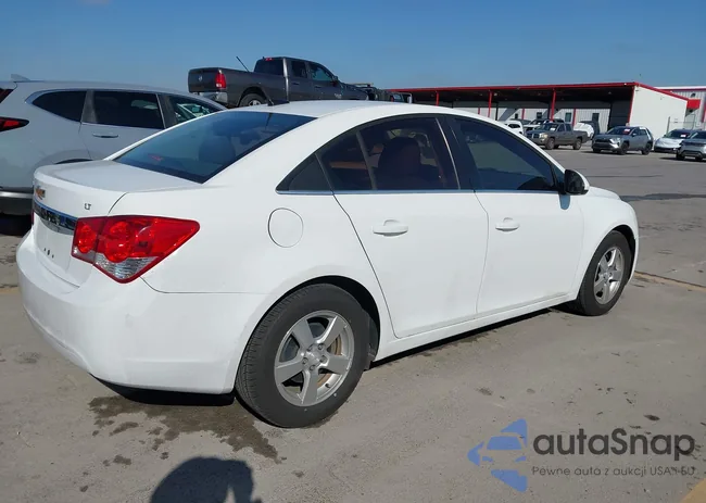 1G1PC5SB3D7303667: 43933373