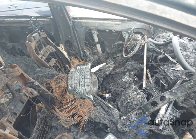 5NPEB4AC2BH305487: 43933505