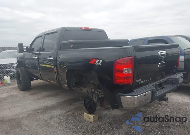 1GCPKSE72CF132222: 43933644