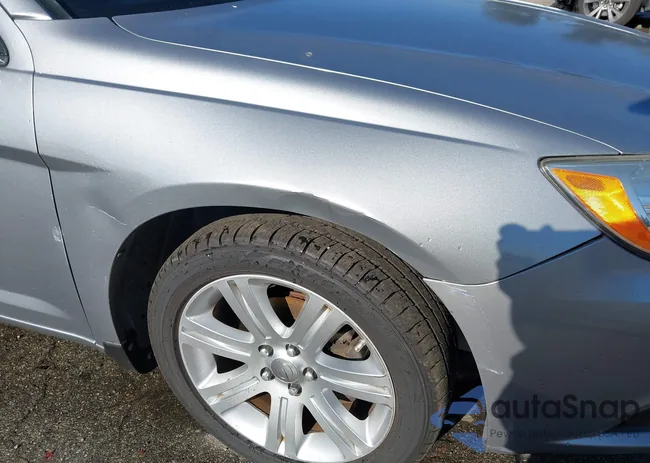 1C3CCBAB7DN670139: 43933696