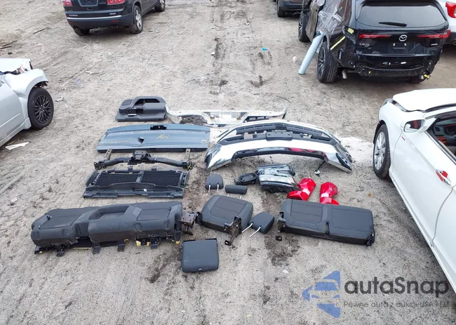 3GCUYDET4MG103623: 43934811