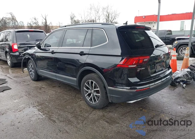 3VV2B7AX9JM219479: 43934813