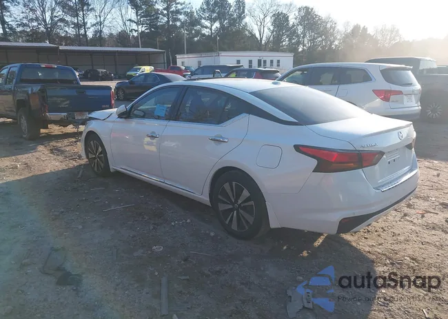 1N4BL4DV2KC135579: 43934871