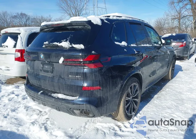 5UX23EU01T9044899: 43935087