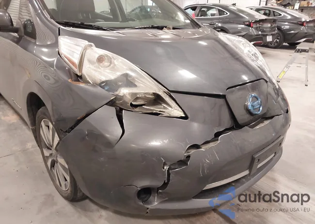 1N4AZ0CP1DC401912: 43935124