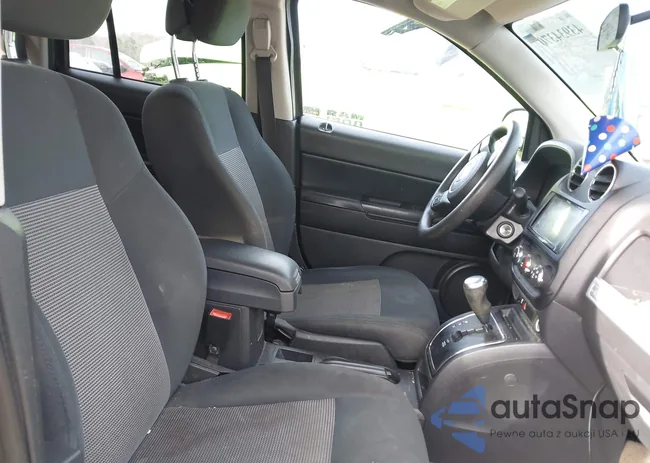 1C4NJCBAXFD138172: 43934370