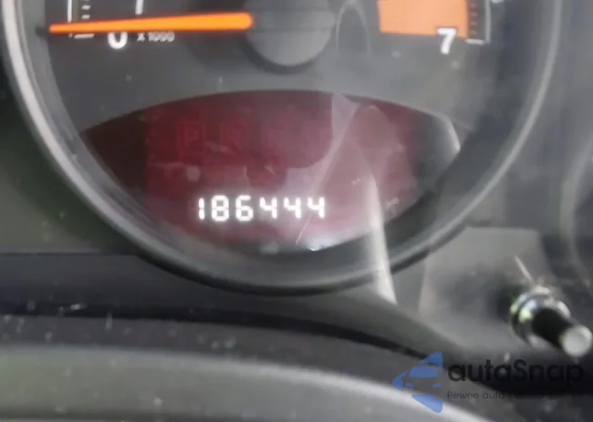 1C4NJCBAXFD138172: 43934370