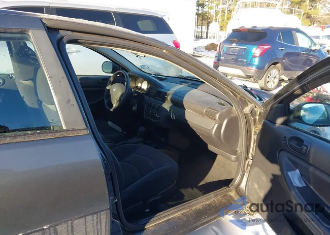 1B3EL46J05N689666: 43934395