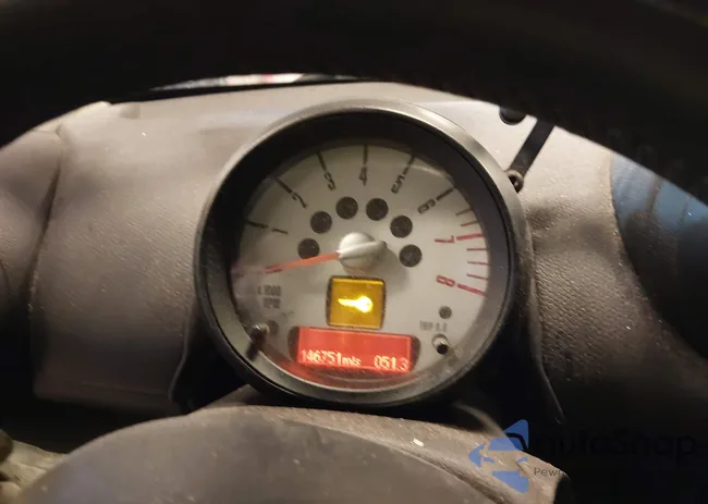 WMWZC5C52DWP33878: 43934411