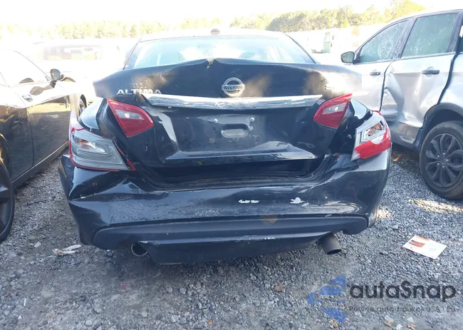 1N4AL3AP4JC152331: 43934461