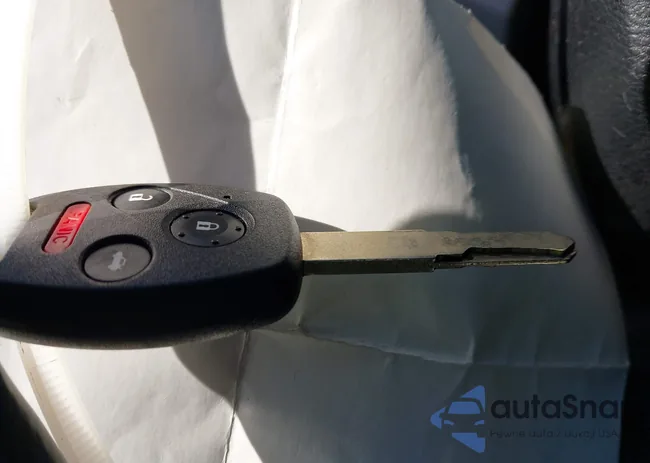 1HGCP2F39CA215155: 43934476