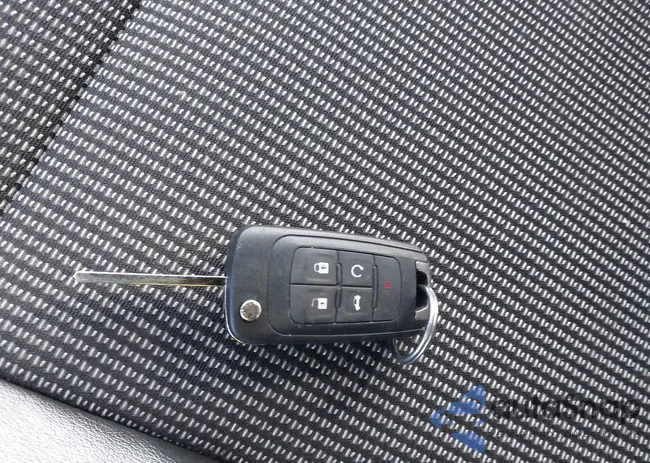 1G11D5SR8DF136390: 43934557