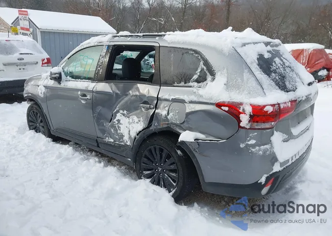 JA4AD3A32LZ041128: 43934597