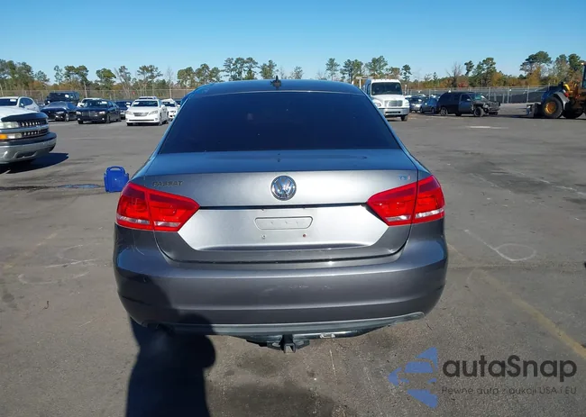 1VWAT7A31FC117040: 43934624