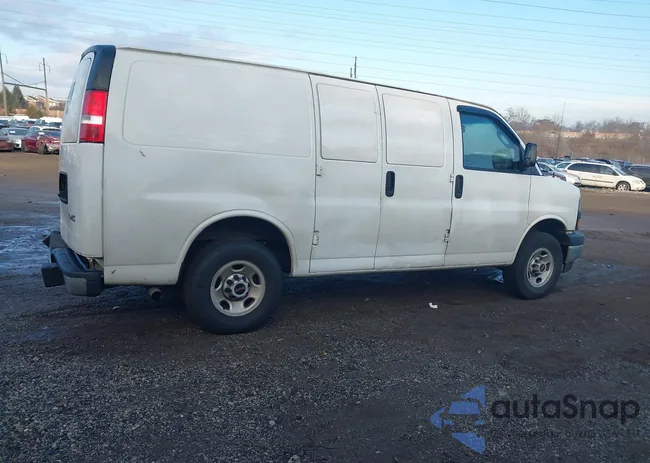 1GTW7AFP9N1266182: 43934671