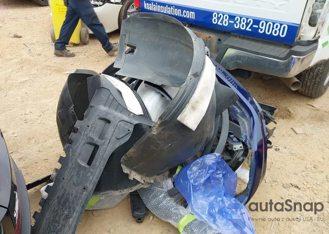 3VV4B7AX1NM069415: 43934682