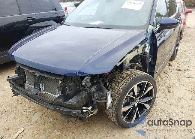 3VV4B7AX1NM069415: 43934682