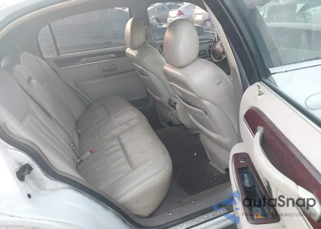 1LNHM82WX3Y631122: 43934686