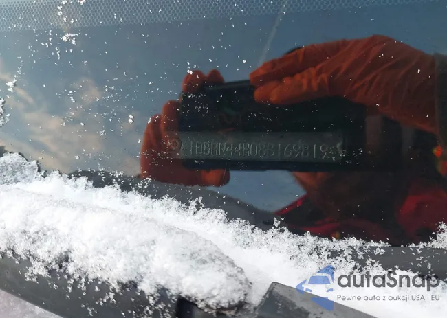 1D8HN44H08B169819: 43935793