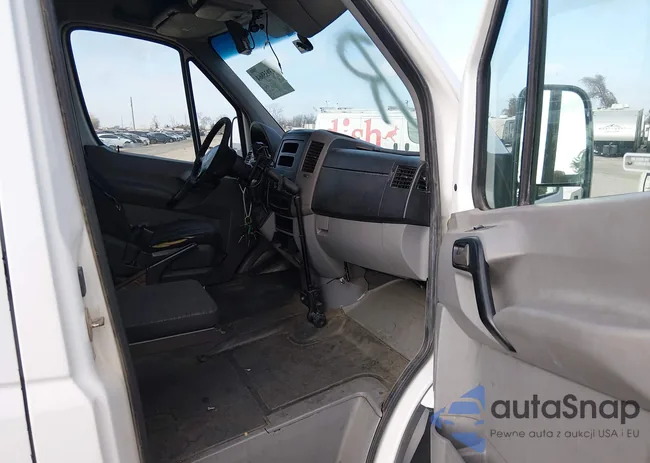 WD3PE8DB4FP127841: 43935864