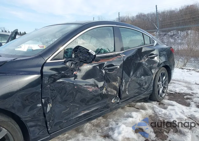 JM1GL1W53H1121898: 43935884