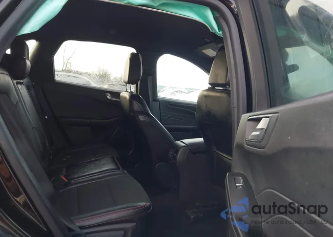 1FMCU0MNXRUA37002: 43935897