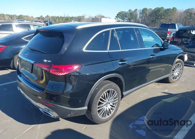 W1NKM4HB2RU037009: 43935923