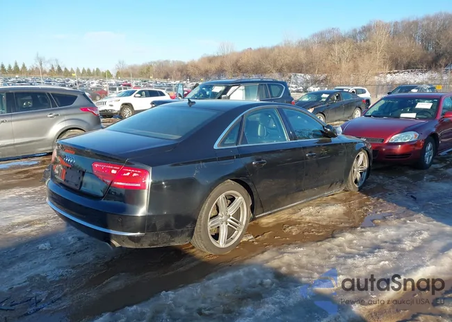 WAUAGAFD8DN012130: 43935985