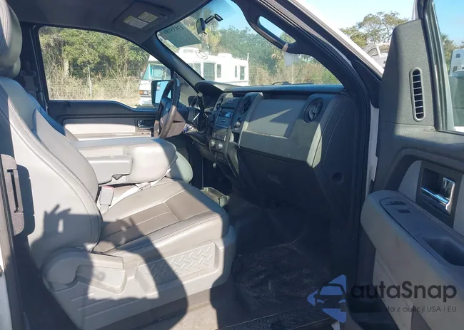 1FTFX1EF1EKE51135: 43935986