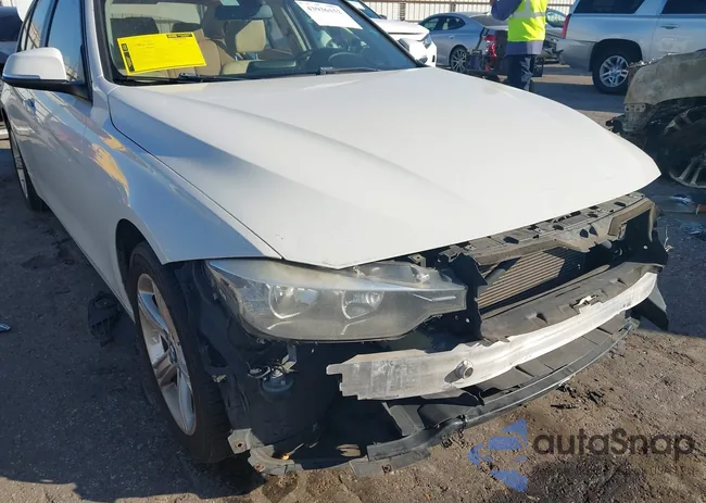 WBA3B5C58EF599467: 43936152