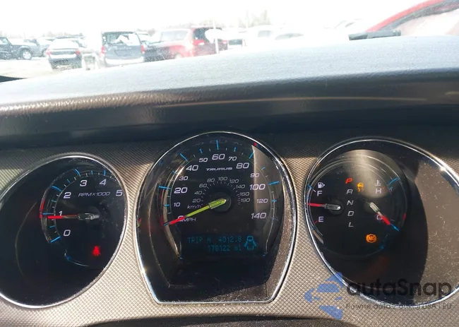 1FAHP2DW6CG118676: 43936174