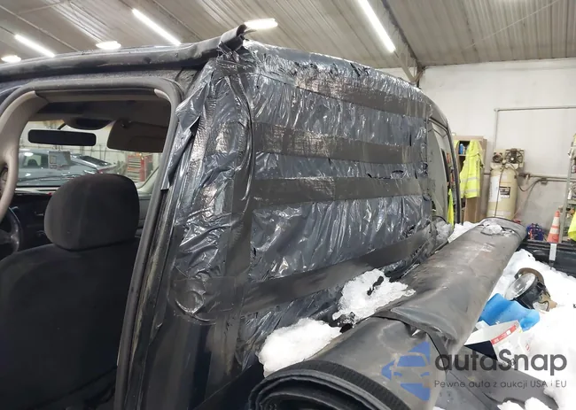 1D7HU18Z82J140848: 43936179