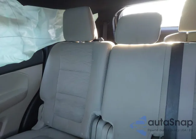 1FM5K7B85EGA16975: 43936227