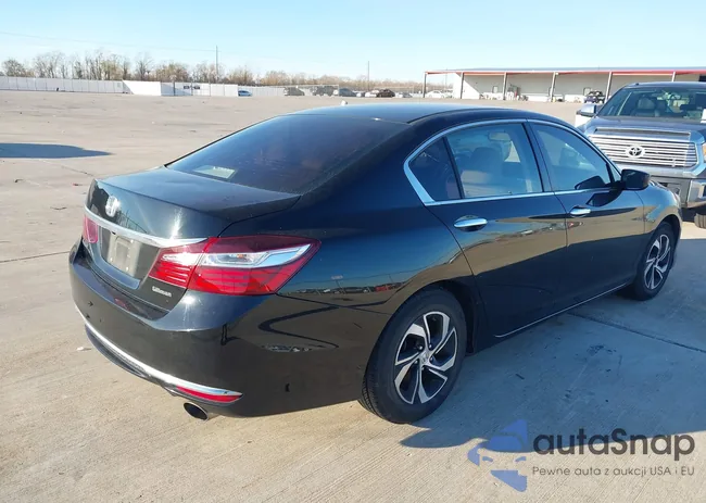 1HGCR2F38GA090424: 43936285