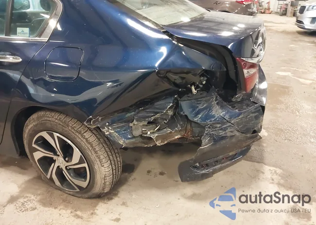 1HGCR2F36HA262774: 43936292