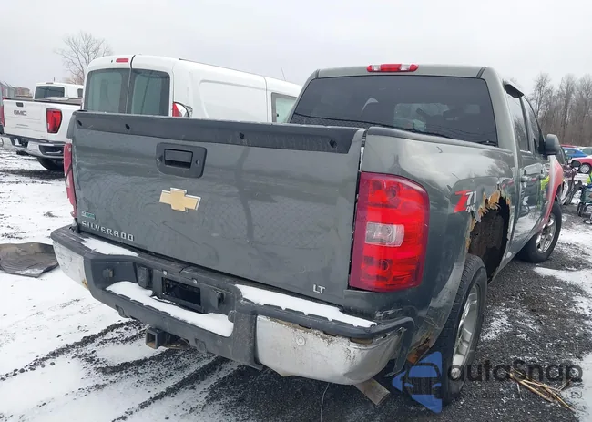 1GCPKSE3XBF208992: 43935433