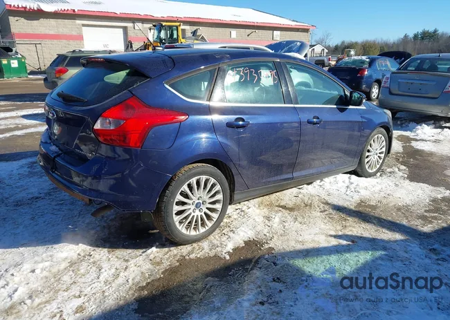 1FAHP3N28CL114377: 43935495