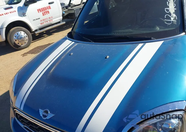 WMZYT3C38H3D98332: 43935552